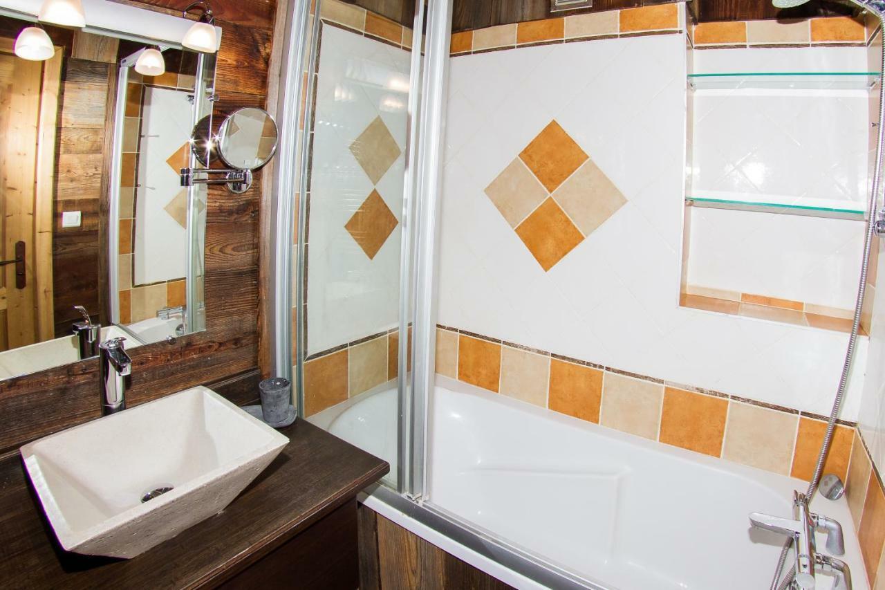 Duplex Luxe Parking 6-8 P Apartment *